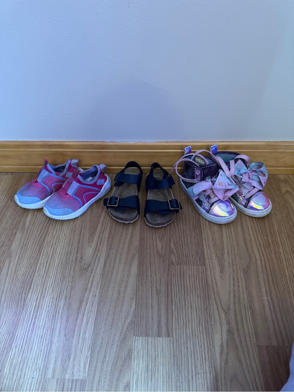 Kids Sparkle Bow Sneakers in Pink